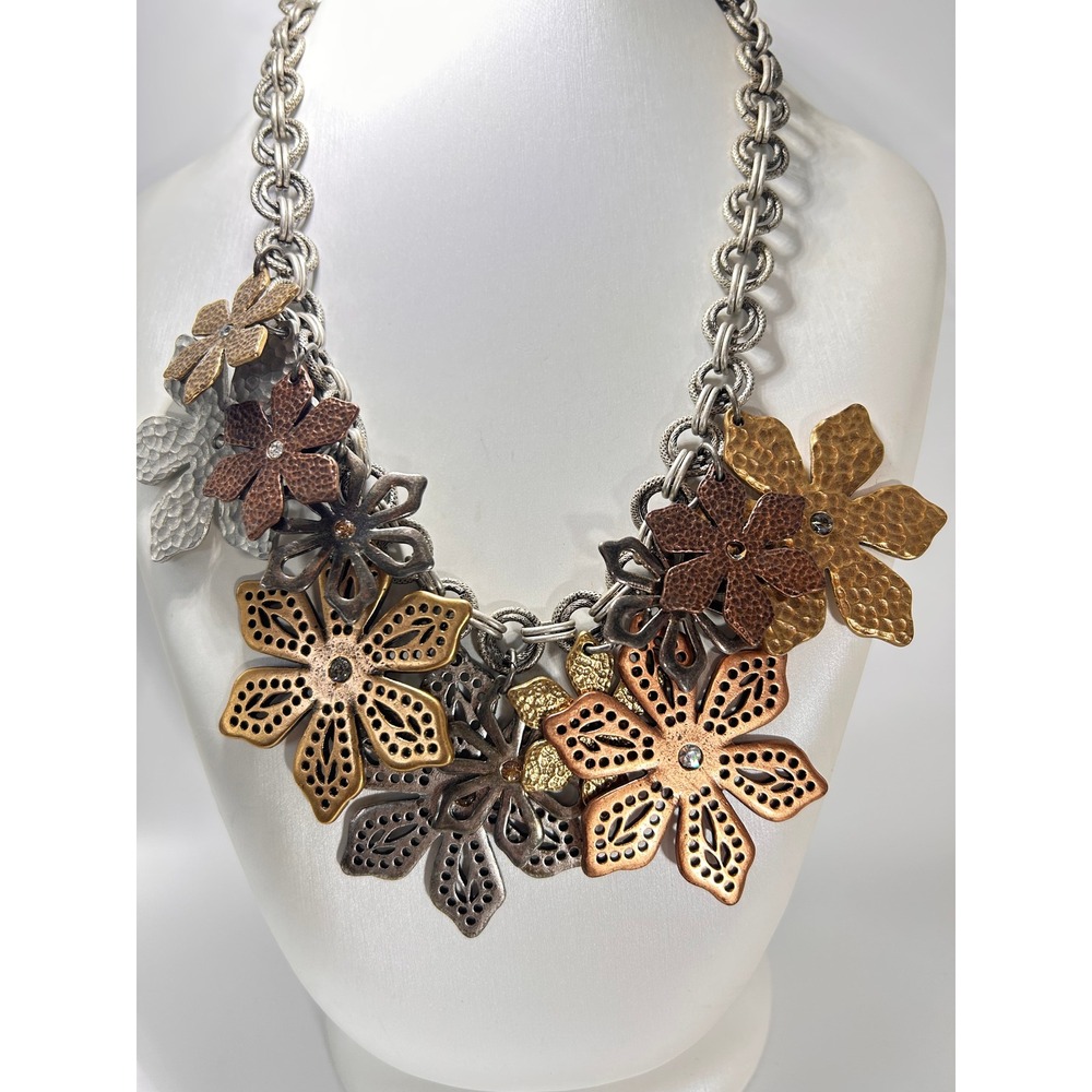 Chico's Floral Statement Necklace Women OS Mixed Metal Good Hammered Bib